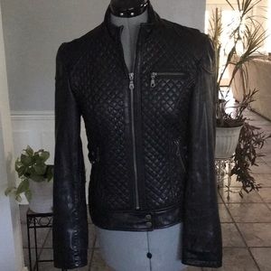 DKNY DONNA KARAN NY black leather quilted jacket